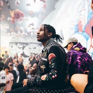 Meet your Posher, Kat